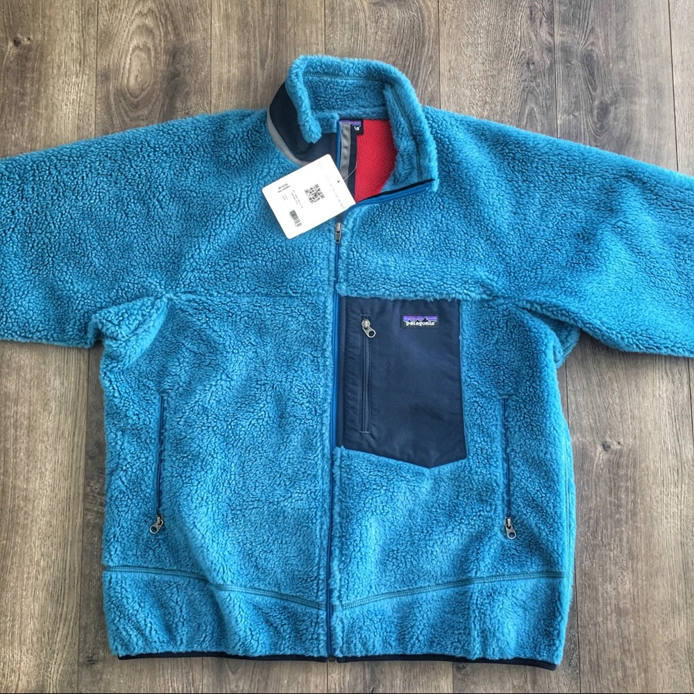 **SOLD** NWT Patagonia Fall ‘15 Classic Retro X - Picture 1 of 8